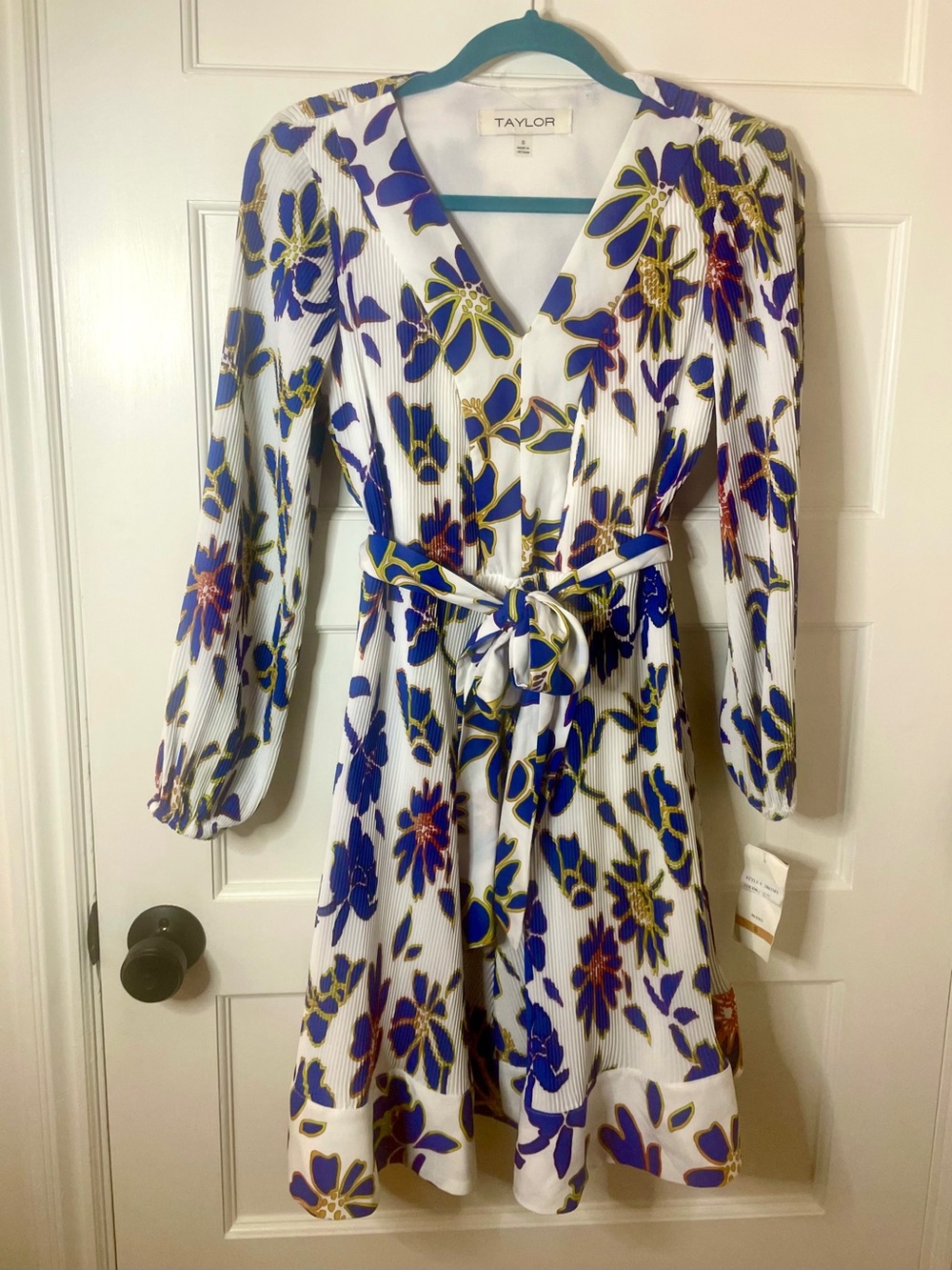 Taylor Floral Mini Dress S White Sapphire V‎ Neck Flare Party Dress - Picture 4 of 10
